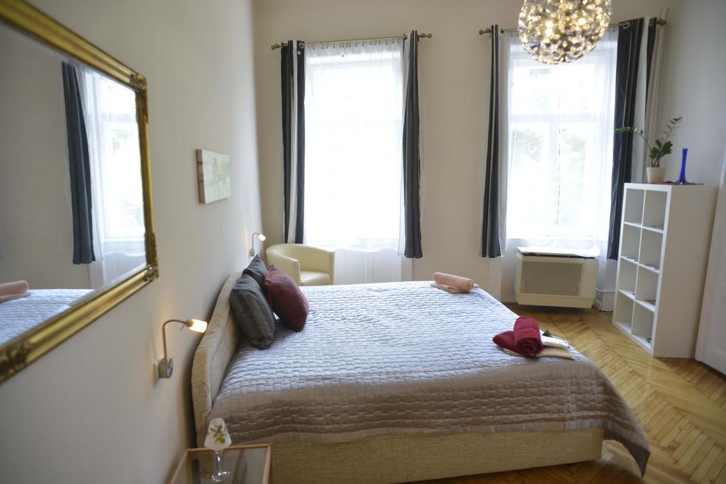 Peter'S Home Budapest Rom bilde
