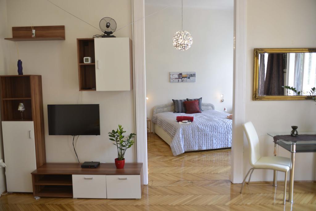 Peter'S Home Budapest Rom bilde