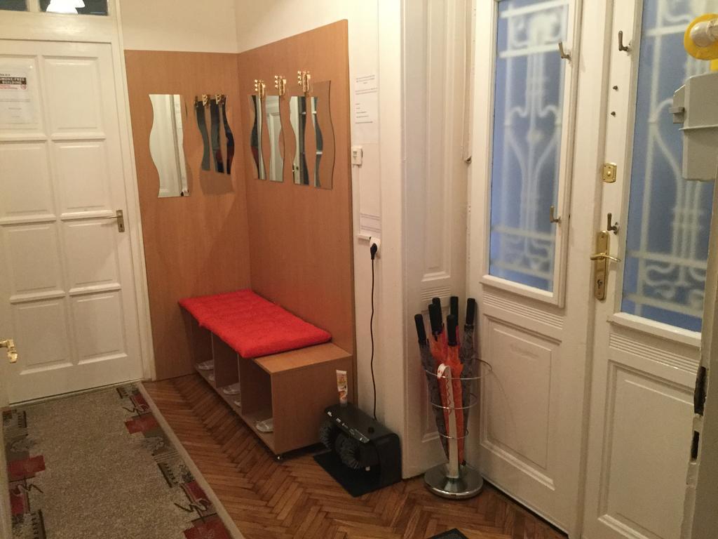 Peter'S Home Budapest Eksteriør bilde